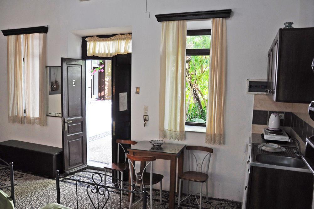לינדוס Erato Apartments מראה חיצוני תמונה